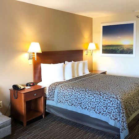 Days Inn By Wyndham Rio Rancho Luaran gambar