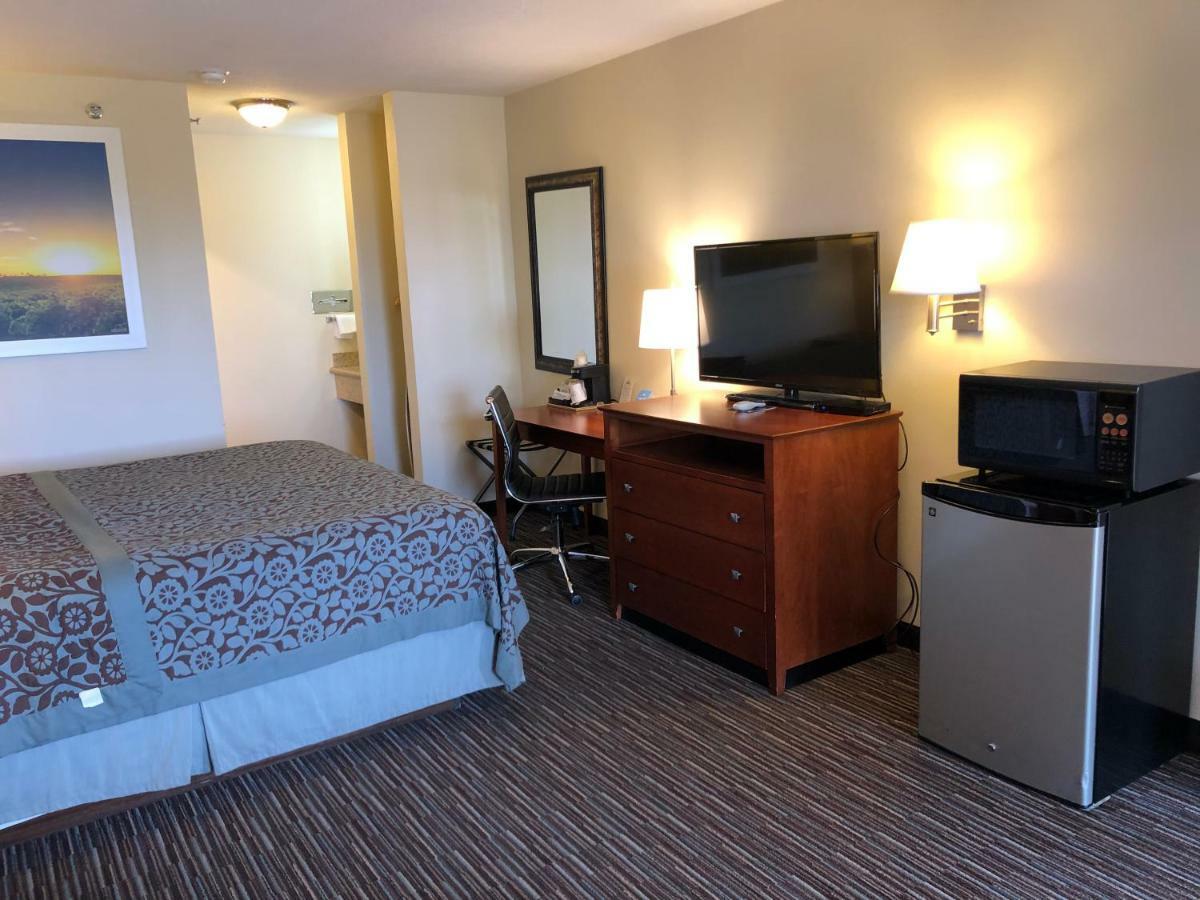 Days Inn By Wyndham Rio Rancho Luaran gambar